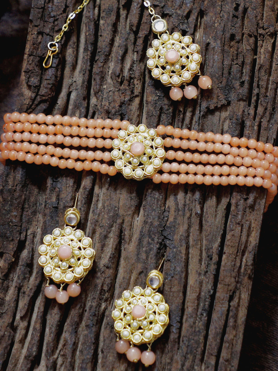 Gold-Plated Kundan and Peach Beaded Choker Necklace Set