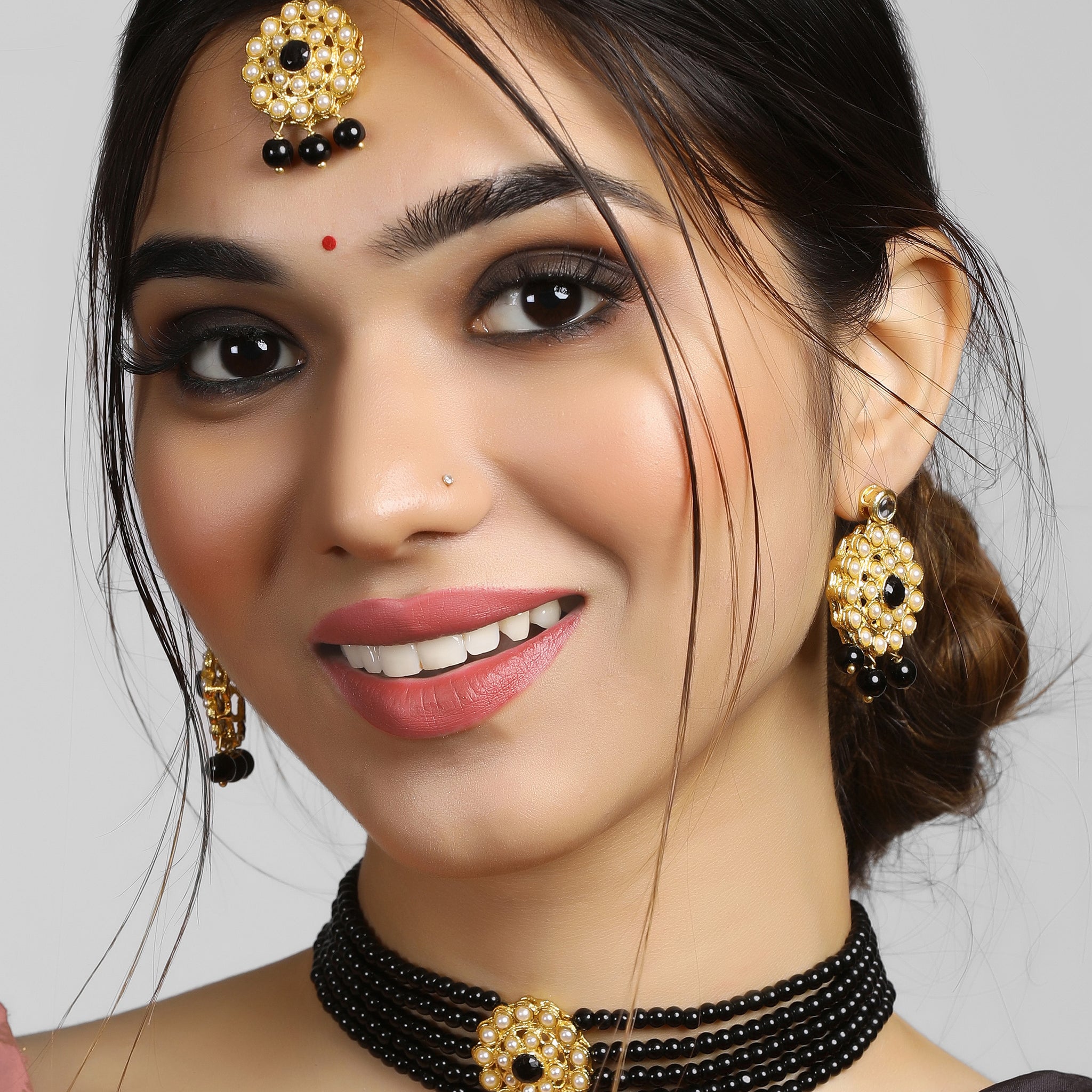 Gold-Plated Kundan and Black Beaded Choker Necklace Set