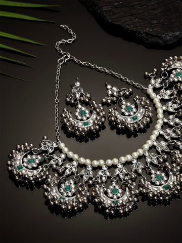 Oxidised Silver Green Kundan Studded Necklace Set