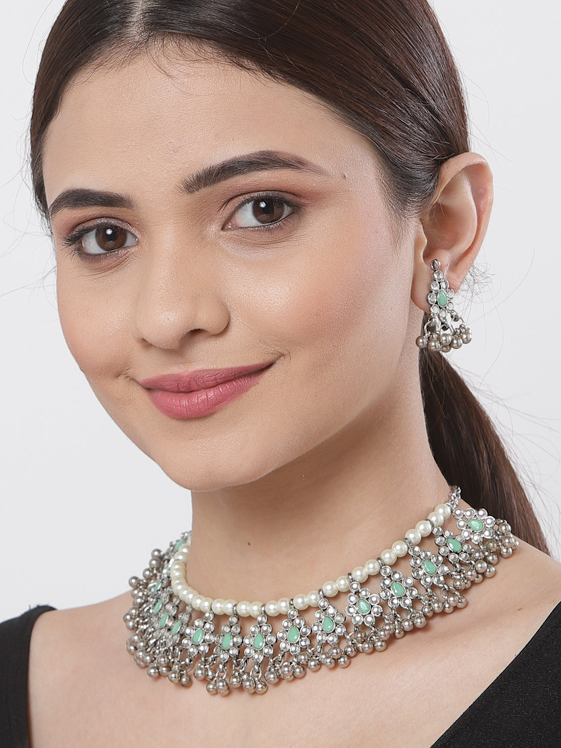 Oxidised Silver Light Green Kundan Studded Handcrafted Necklace Set