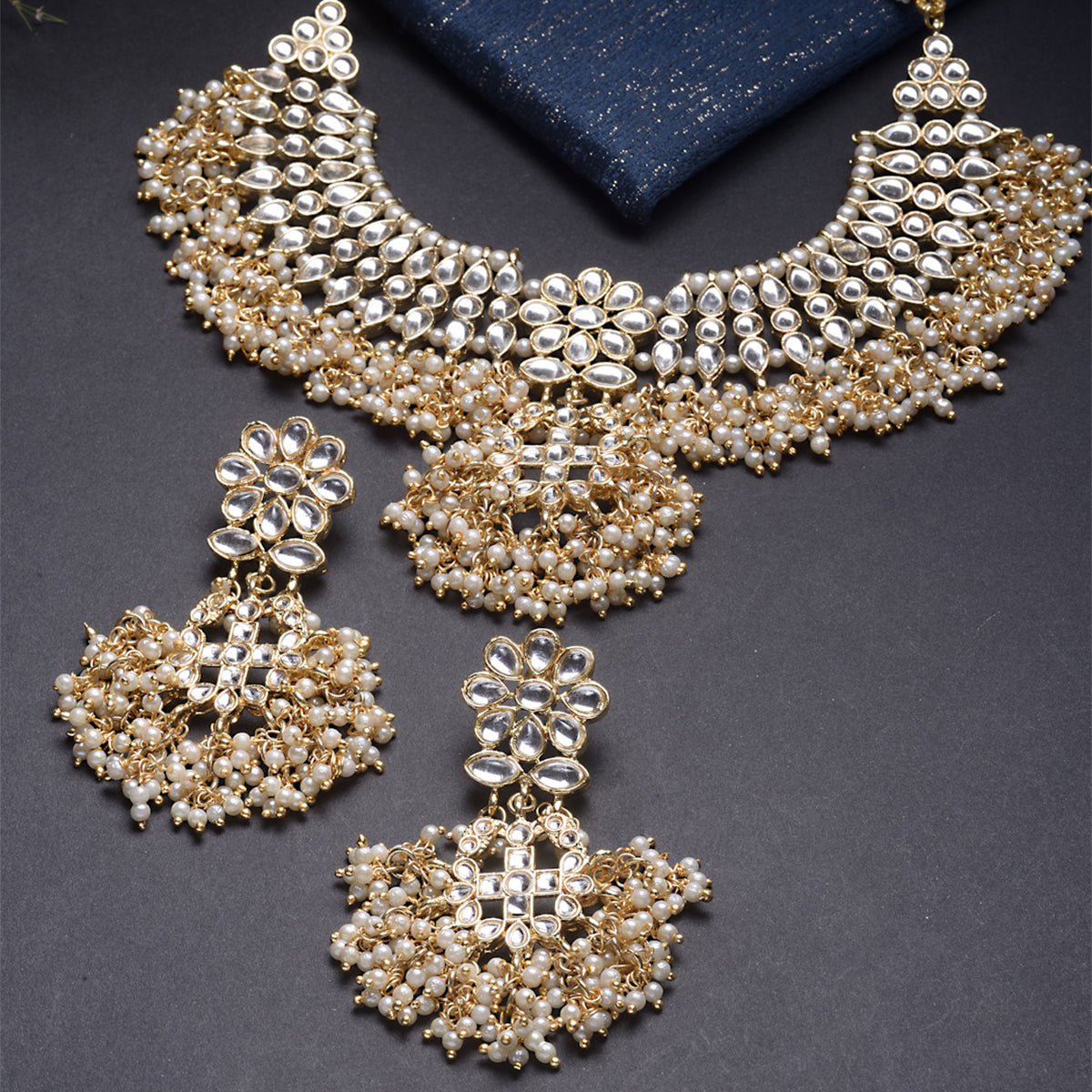 Karatcart Gold Plated Tassel Pearl Kundan Choker Necklace Set for Women