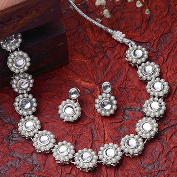 Karatcart Oxidised Silver White Kundan and Pearl Choker Necklace Setfor Women