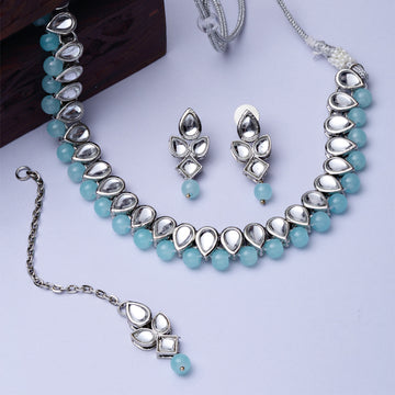 Karatcart Oxidised Silver Handcrafted Kundan & Light Blue Beads Studded Necklace Setfor Women