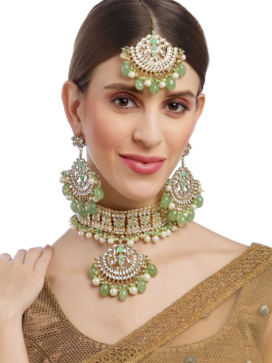 Karatcart Gold Plated Light Green Tumble and Pearl Studded Choker Necklace Set