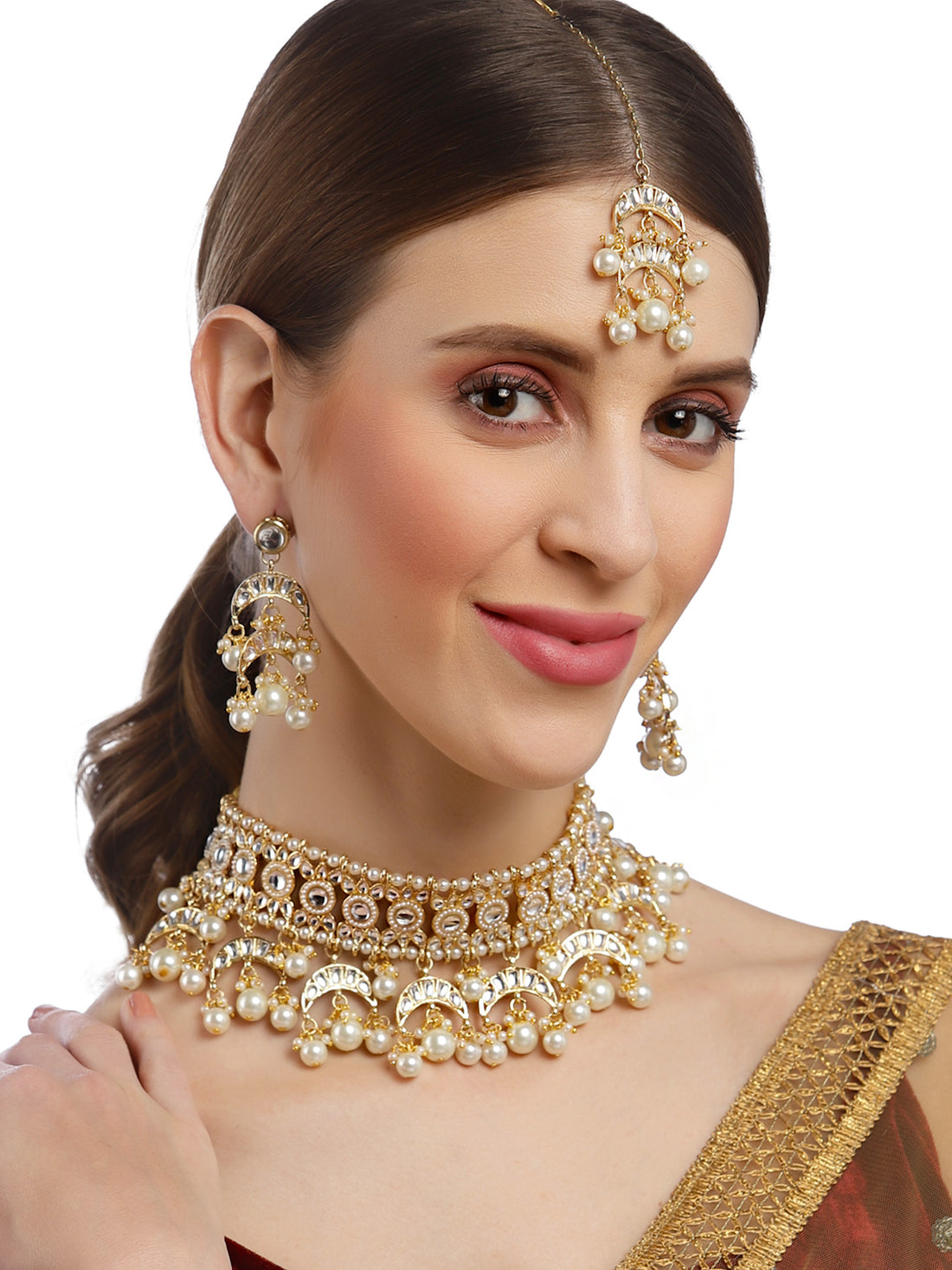 Karatcart Gold Plated Pearl Beaded Choker Necklace Set