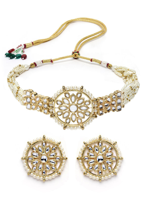 Karatcart Gold Plated Floral Pearl Beaded Choker Necklace Set