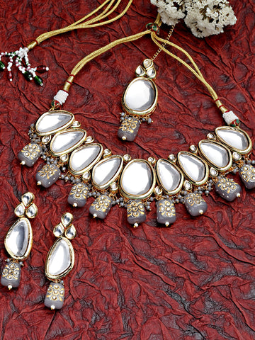 Karatcart Grey Tumble Studded Polki Kundan Choker Necklace Set For Women