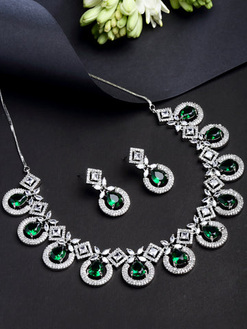 Karatcart Silver Tone Green American Diamond Studded Necklace Set for Women