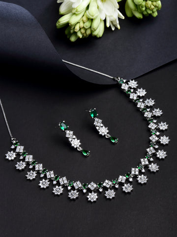 Karatcart Silver Plated Star Shape Green Cubic Zirconia Studded Necklace Set for Women