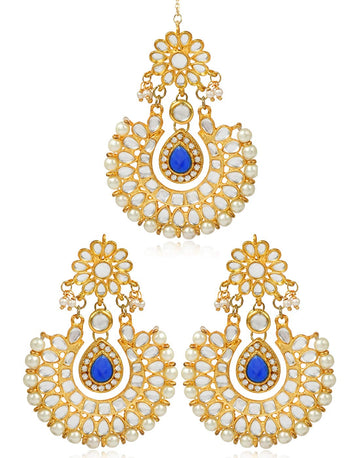 Karatcart GoldPlated Fashion Chandbali Hook Dangler Stylish Fancy Party Wear Earrings With Maangtikka For Women