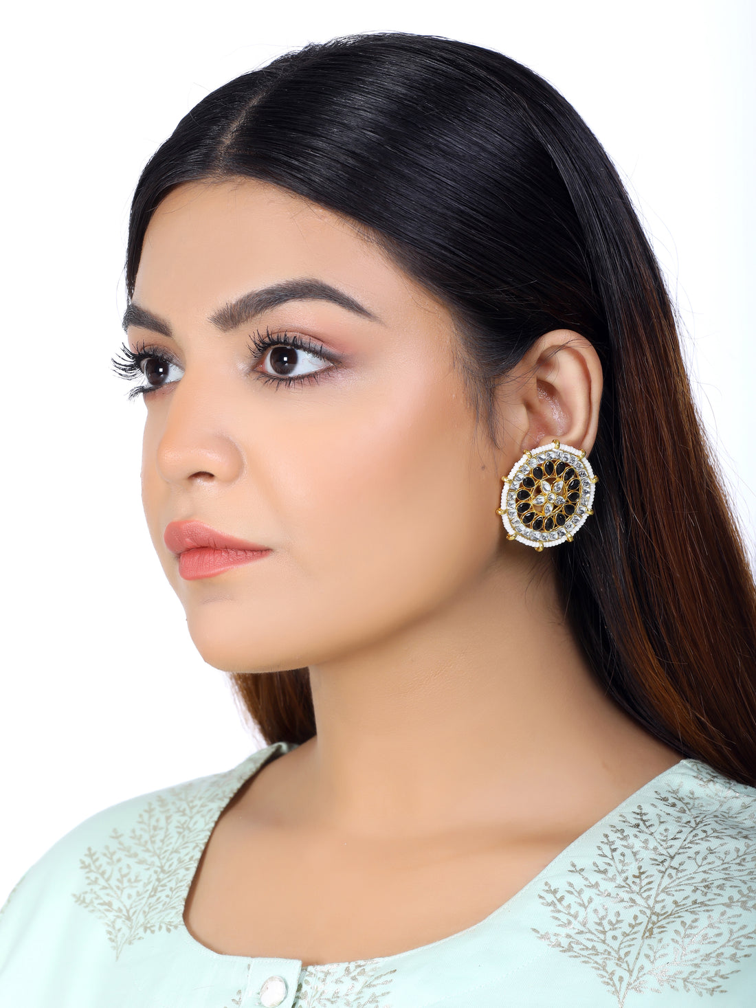 Kundan Black Stud Earrings