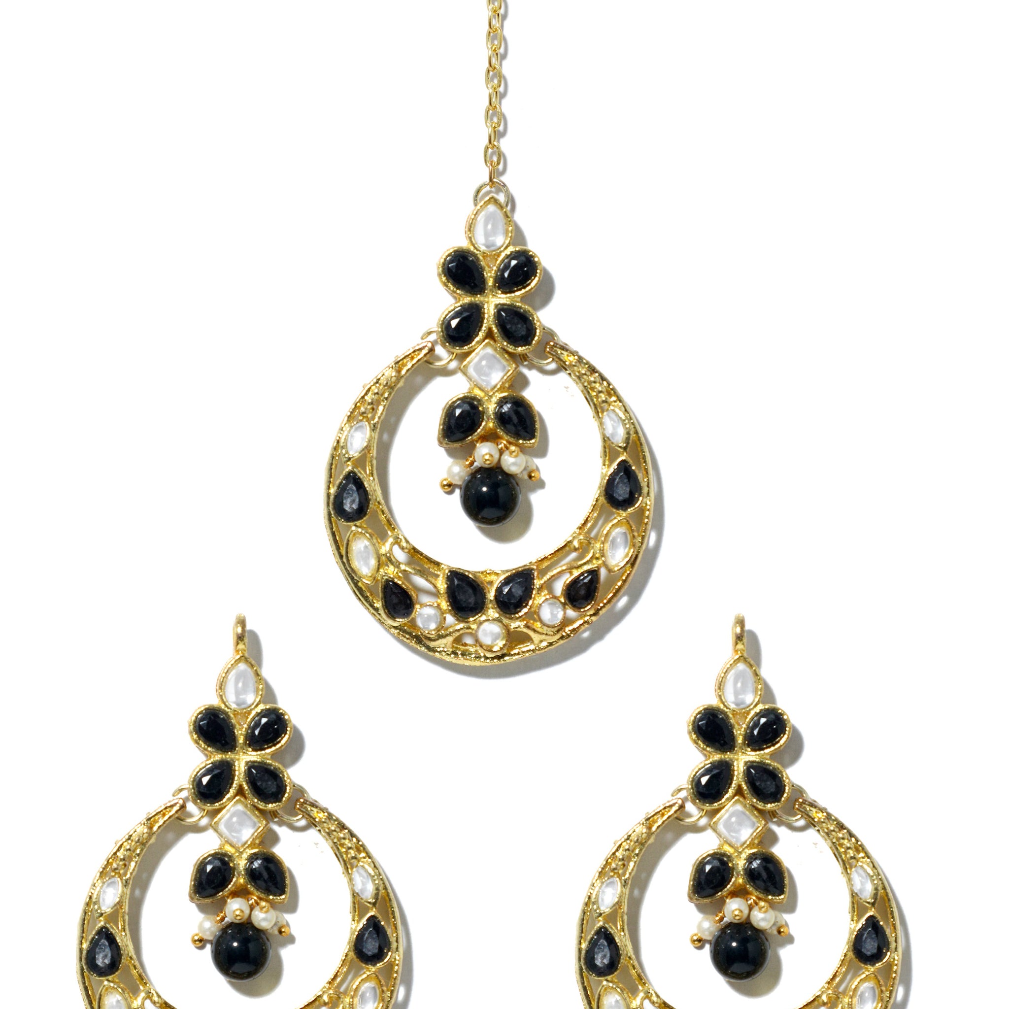 Gold Plated Black Kundan Chnadbali Earrings with Maangtikka