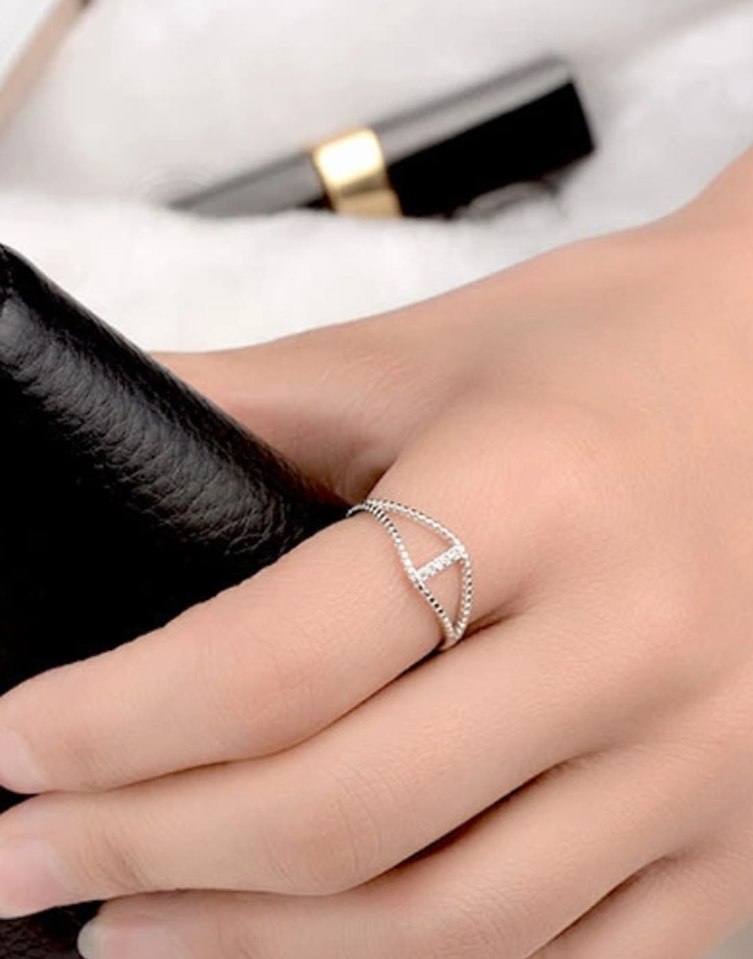 Platinum Plated Elegant Austrian Crystal Adjustable Ring