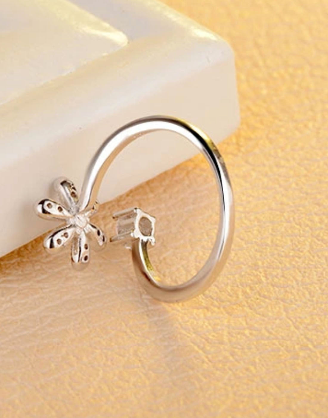 Platinum Plated Elegant Austrian Crystal Adjustable Ring