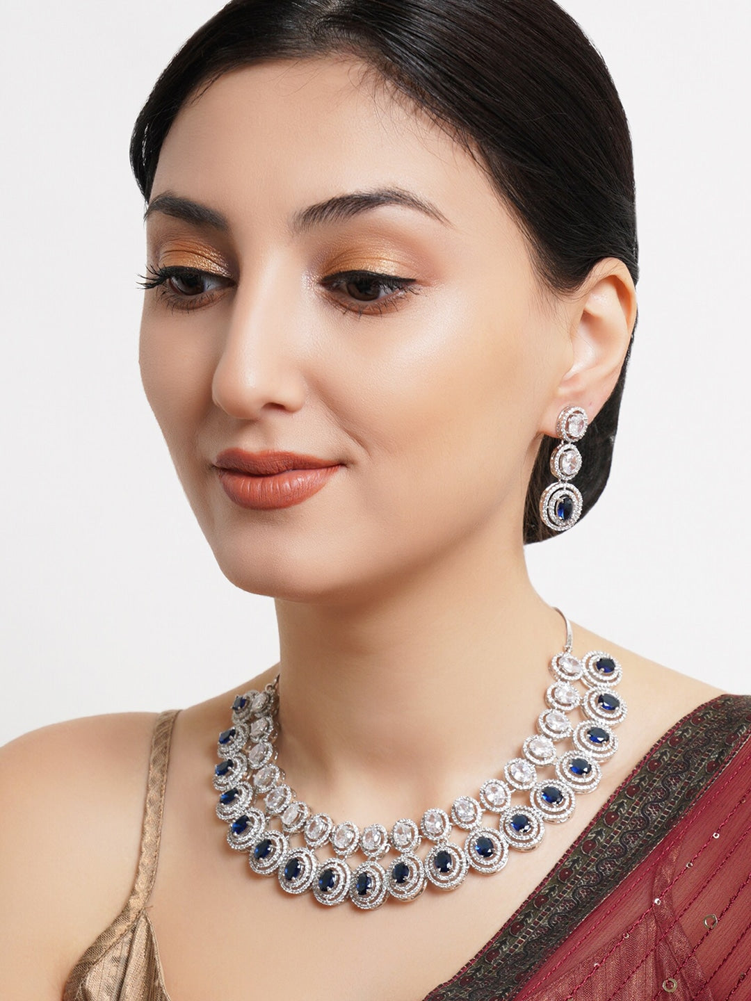 Karatcart Blue American Diamond Studded Choker Necklace Set