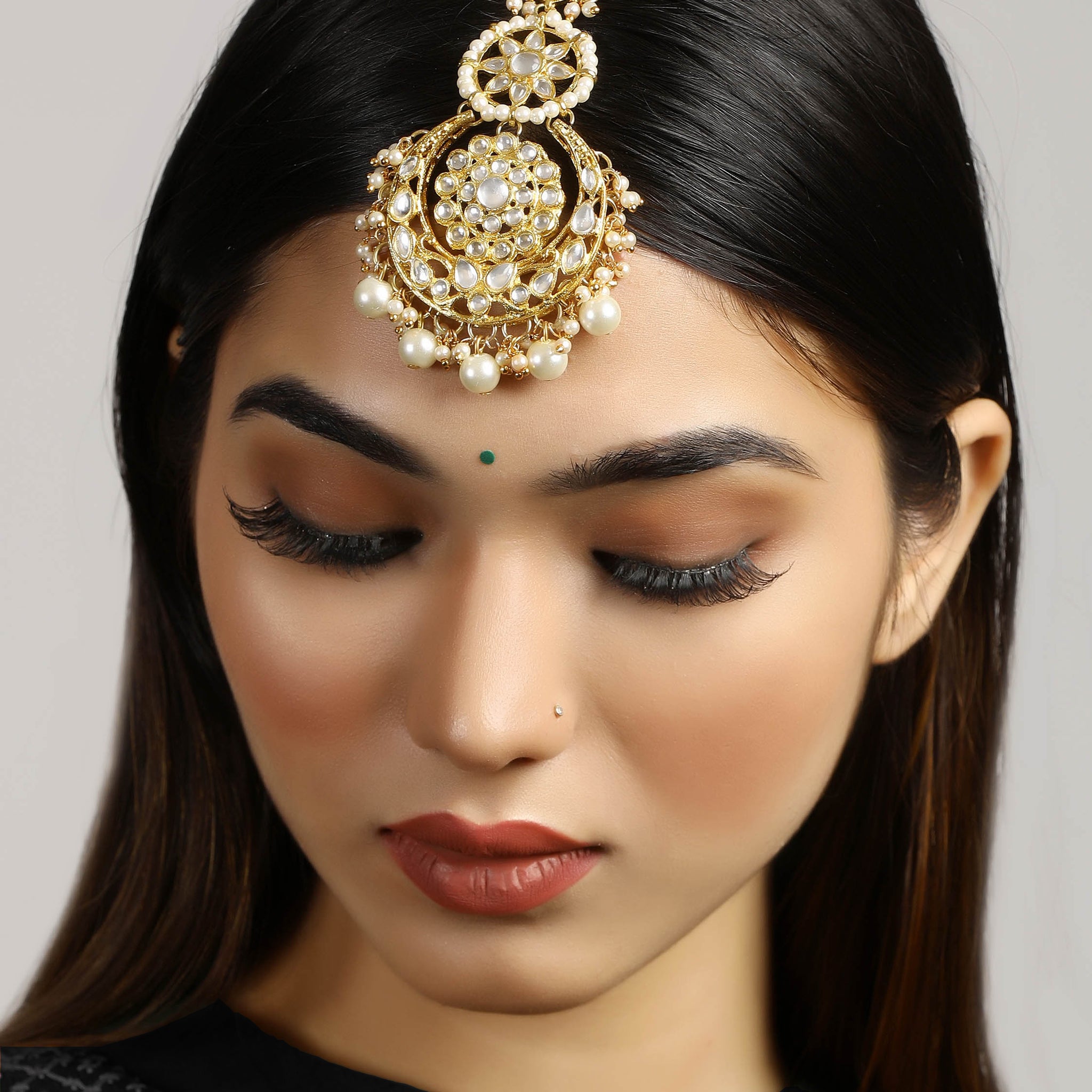 Gold Plated Pearl Studded Kundan Maangtikka