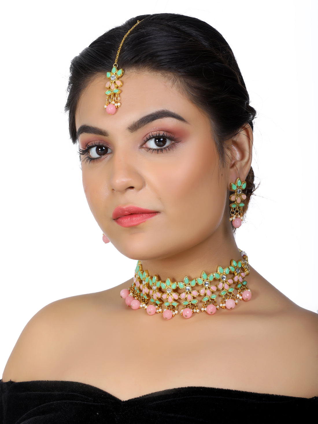 Pastel Green and Pink Kundan Choker Necklace Set