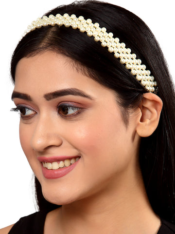 Karatcart Handcrafted Pearl Beaded Jaal Hairband