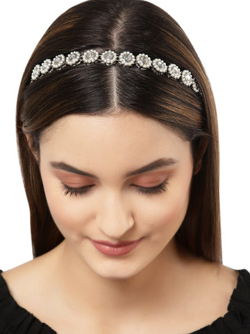 Karatcart Oxidised Silver Sunflower Pearl Ball Studded Kundan Hairband for Women