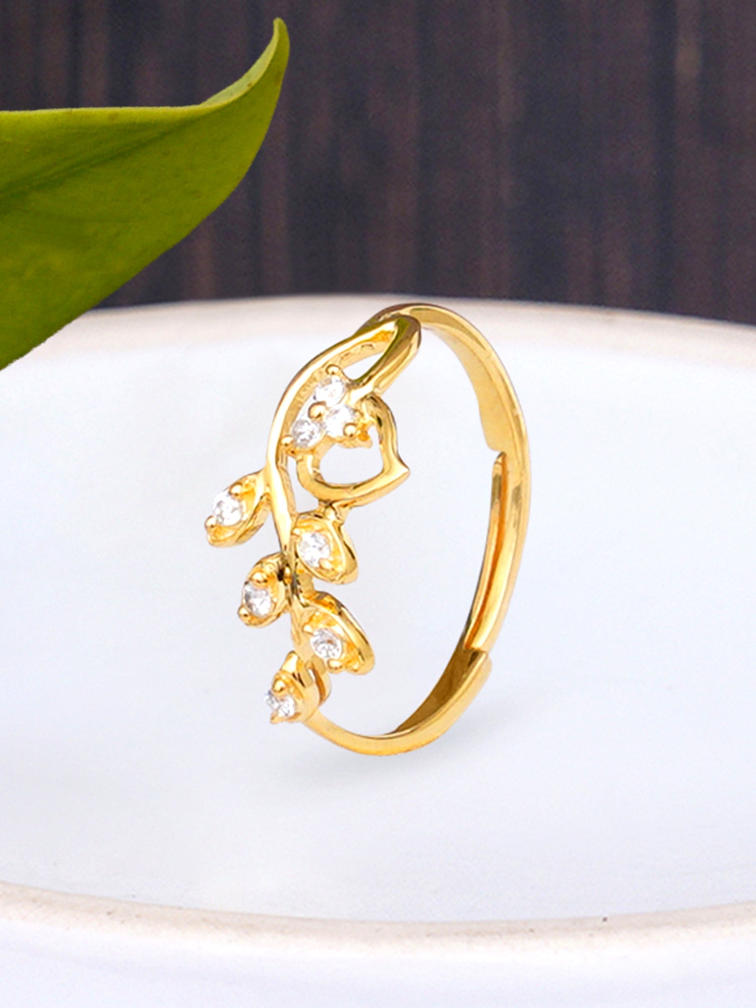 GoldPlated 925 Sterling Silver Austrian Crystal Leaf Adjustable Ring - Image 1
