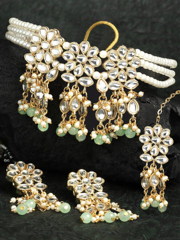 Karatcart Gold Plaed Light Green Beads Studded Floral Kundan Choker Neckalce Set