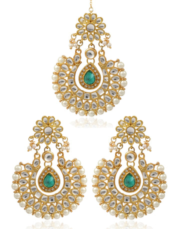 Kundan Chandbali Earrings With Maangtikka