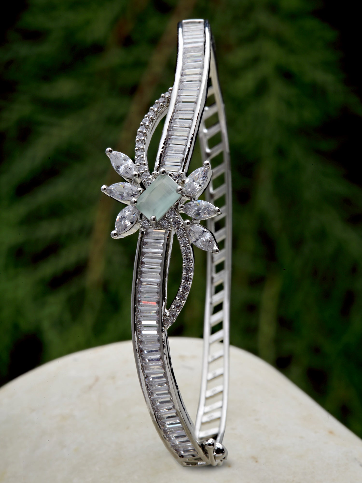 Karatcart Silver Tone Light Green CZ Bracelet for Women