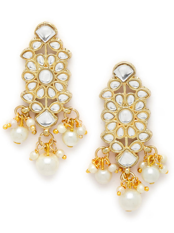 Karatcart Gold Plated Pearl Studded Floral Kundan Choker Neckalce Set