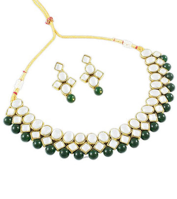 Traditional Kundan Choker Necklace Set