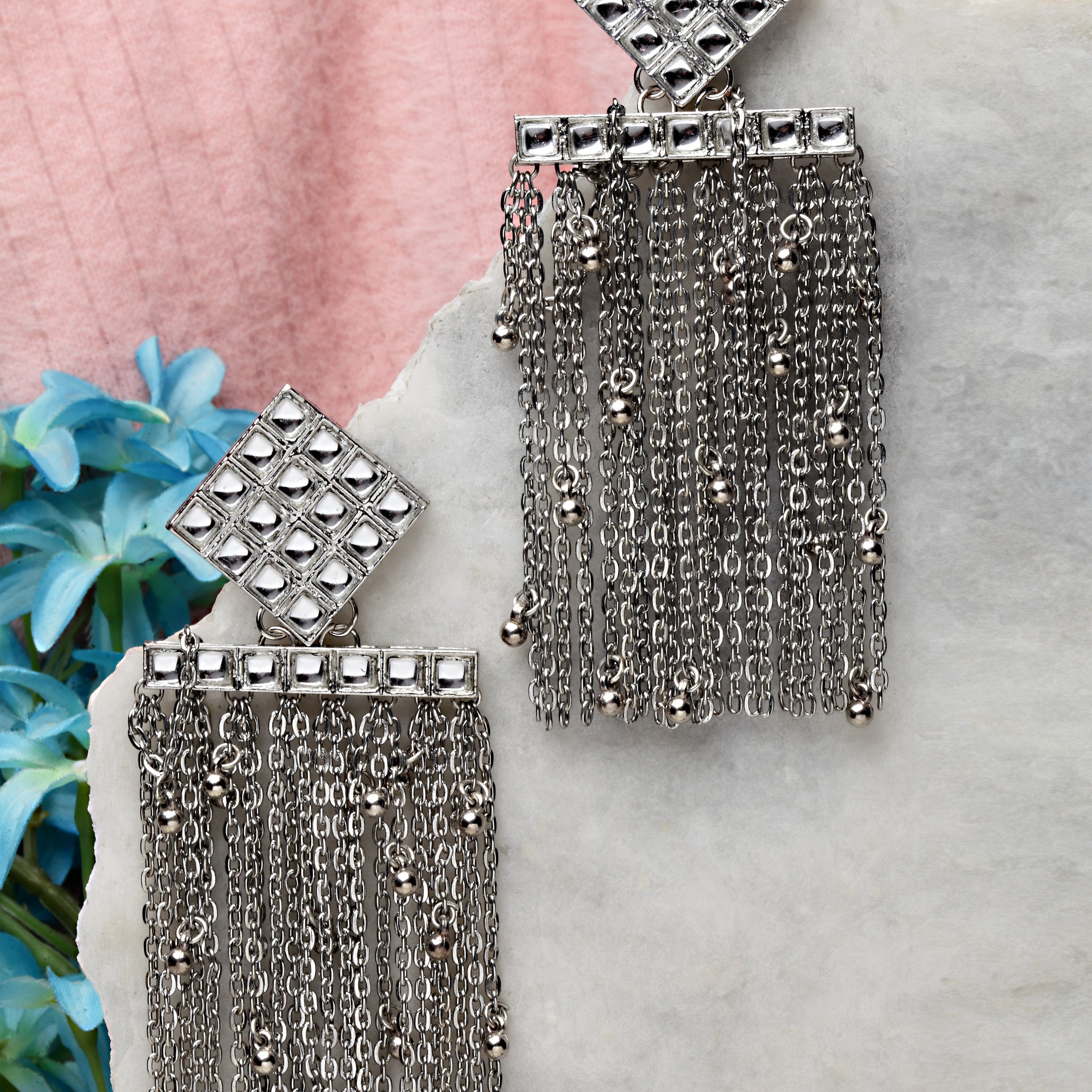 Karatcart Oxidised Silver Kundan Chain Tassel Earrings for Women