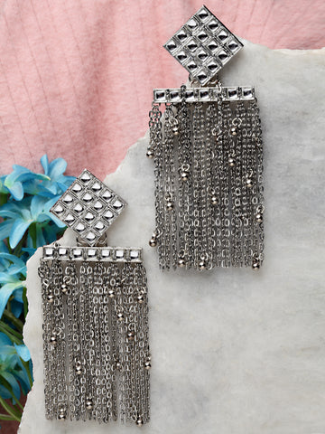 Karatcart Oxidised Silver Kundan Chain Tassel Earrings for Women