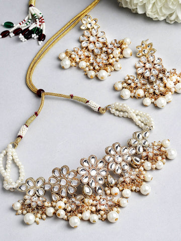 Gold-Plated White Kundan-Studded & Pearl Beaded Jewellery Set