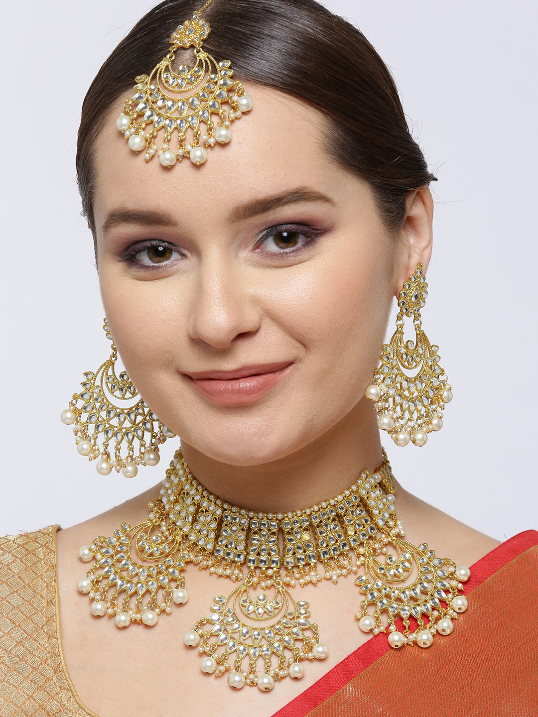 Karatcart Kundan Gold Bridal Choker Necklace Set