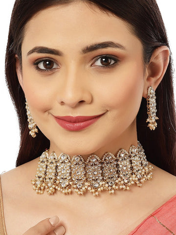 Gold-Plated Kundan Studded Choker Jewellery Set