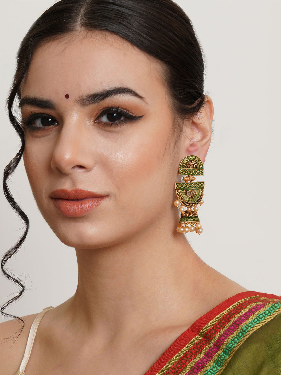 Karatcart Gold Plated Green Floral Dangler Earrings for Women